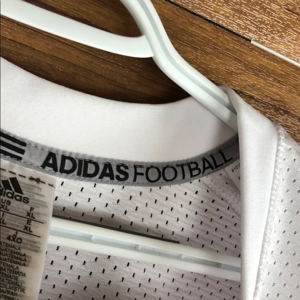 adidas Techfit Hyped men’s Football Jersey new with tags